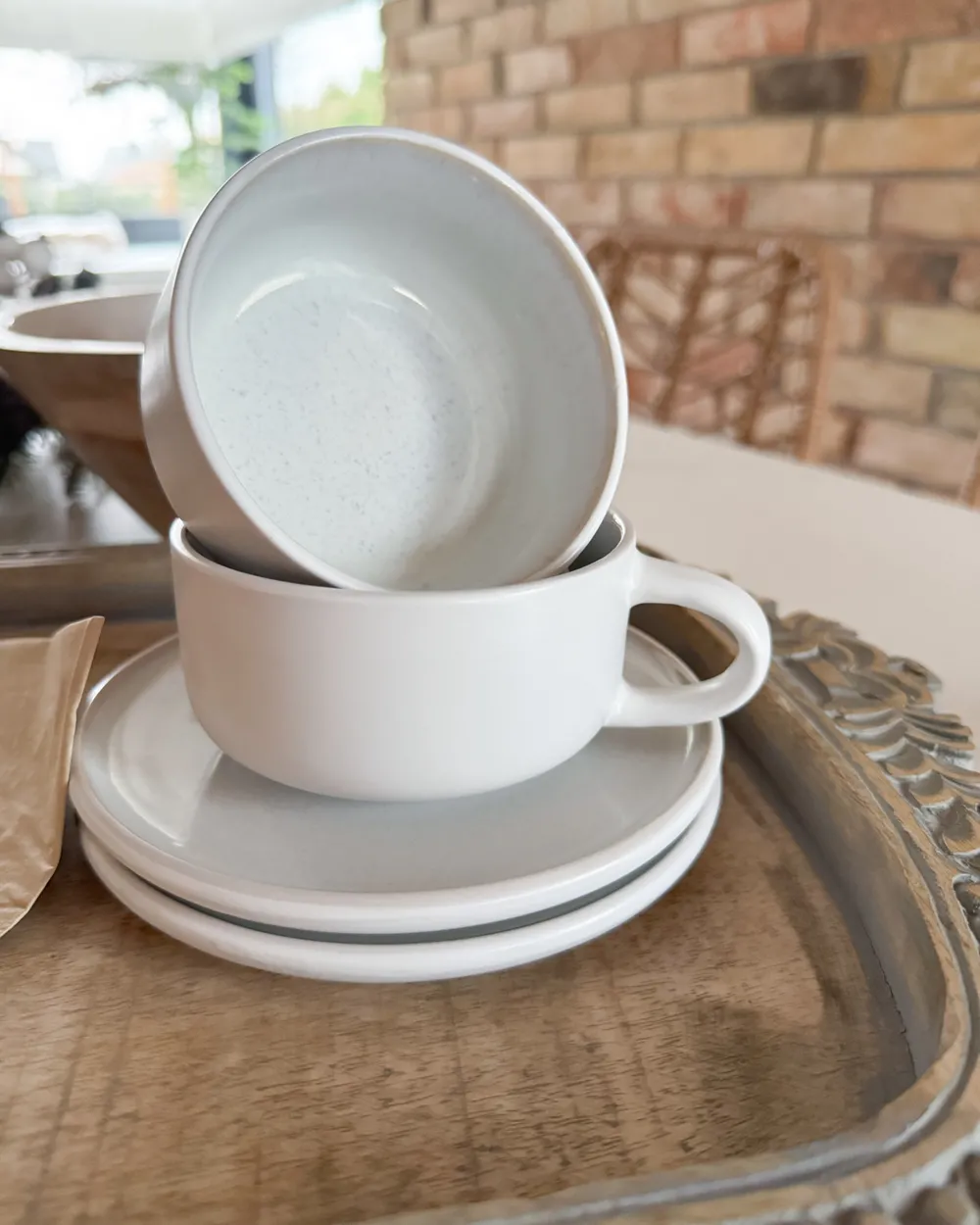 Set of 8 Cups with Saucers SESAME Stoneware Off-White_1036070