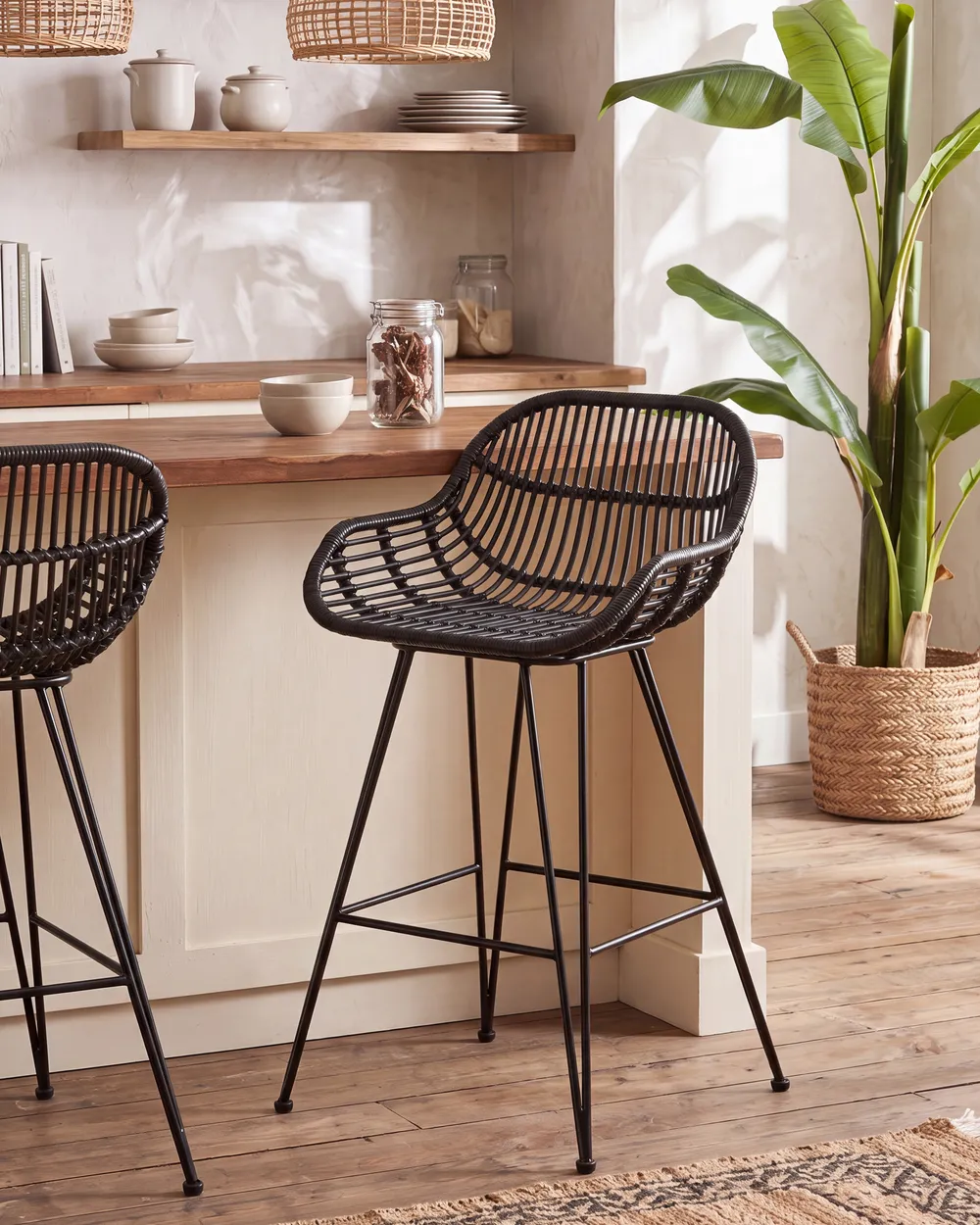 Set mit 2 Barstühlen TERRELL Rattan Schwarz
