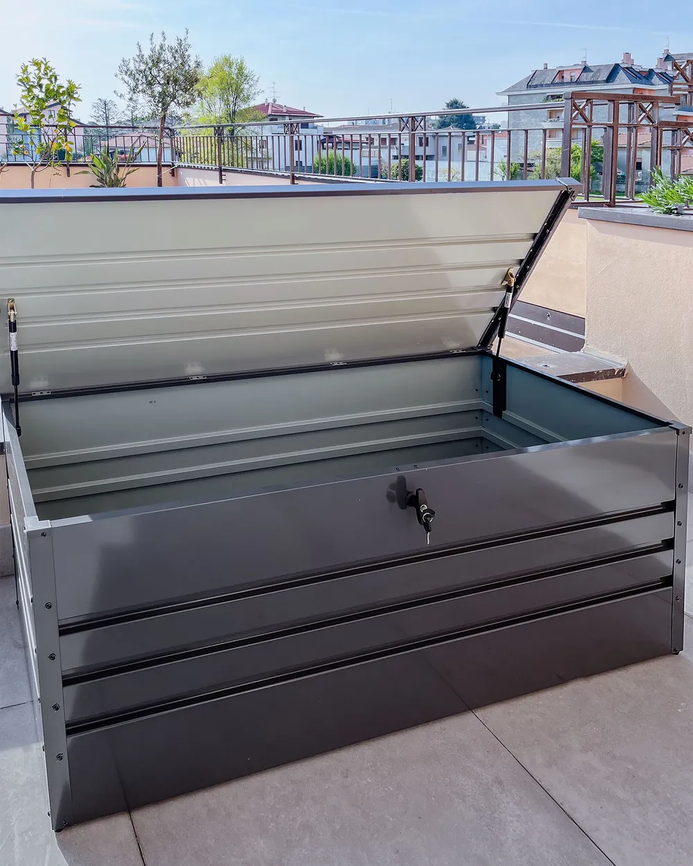 Aufbewahrungsbox CEBROSA 165 cm 70 cm Metall Graphitgrau_885024