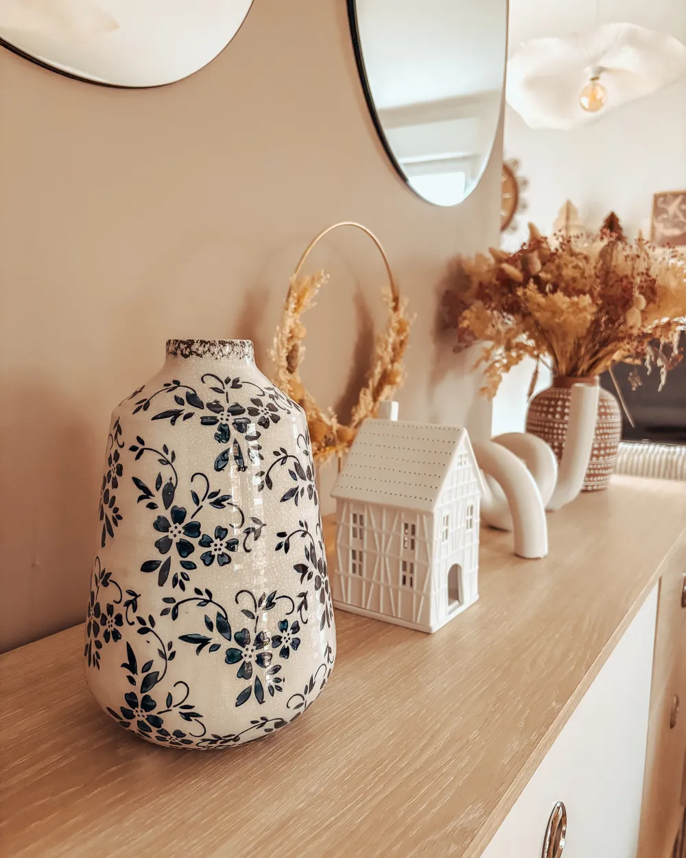 Flower Vase MARONEIA 25 cm Stoneware White_907439