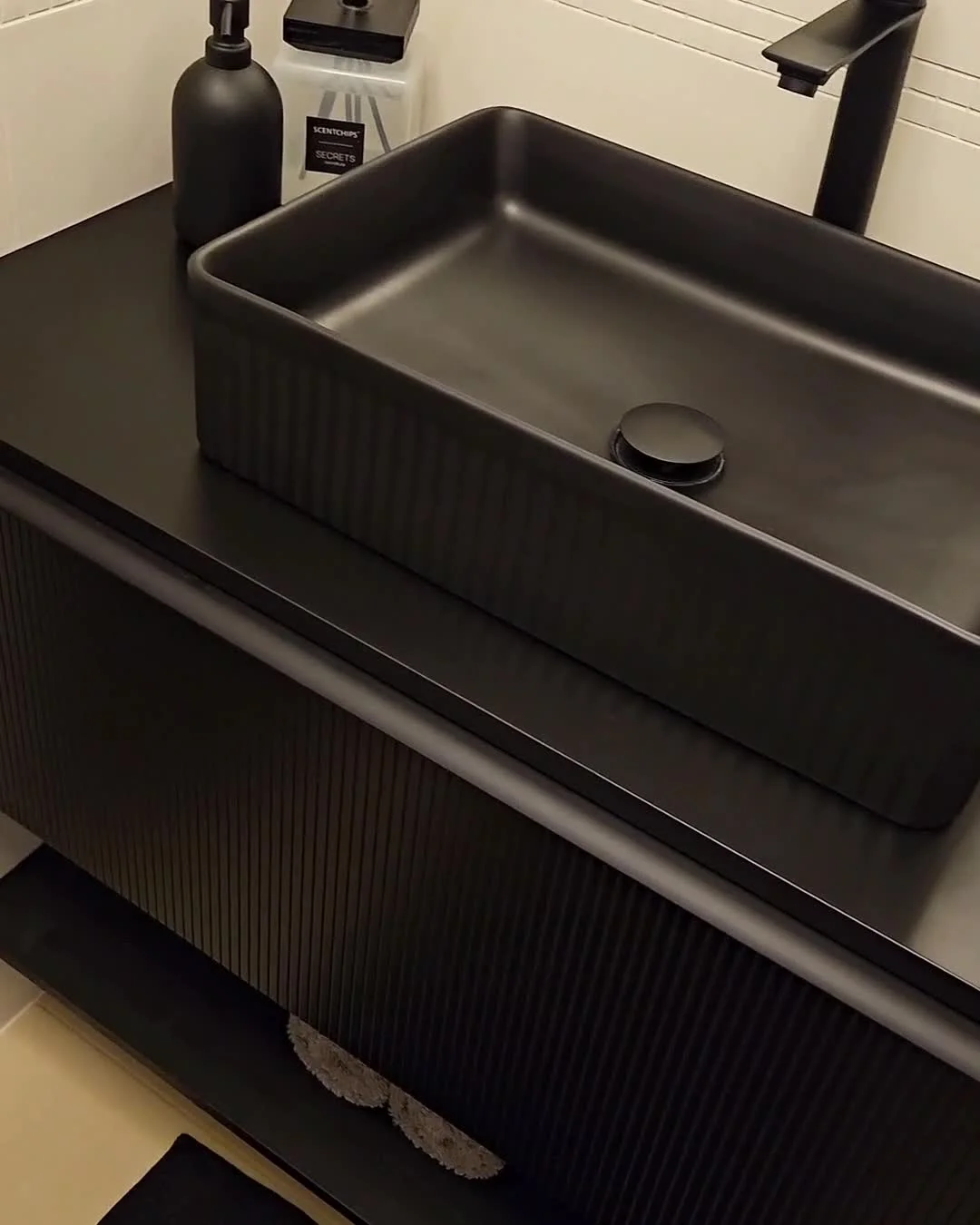 Countertop Basin GELDO 500 x 340 mm Ceramic Black_1169951