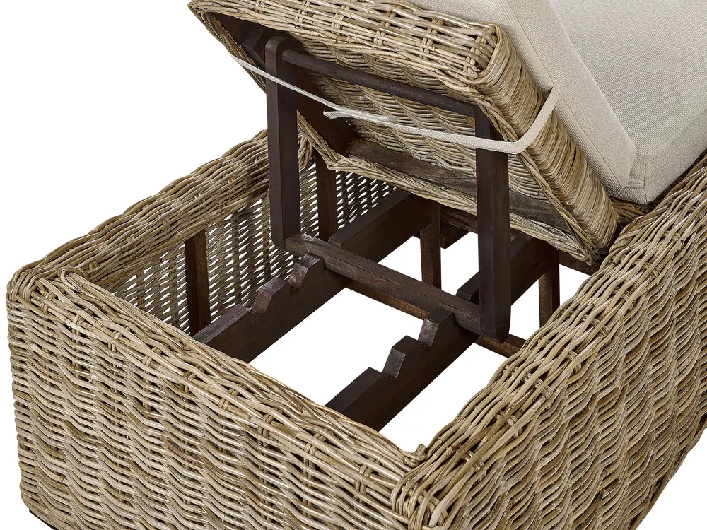 Sonnenliege mit Kissen PALESE mit Relaxfunktion Rattan Naturfarben_928120