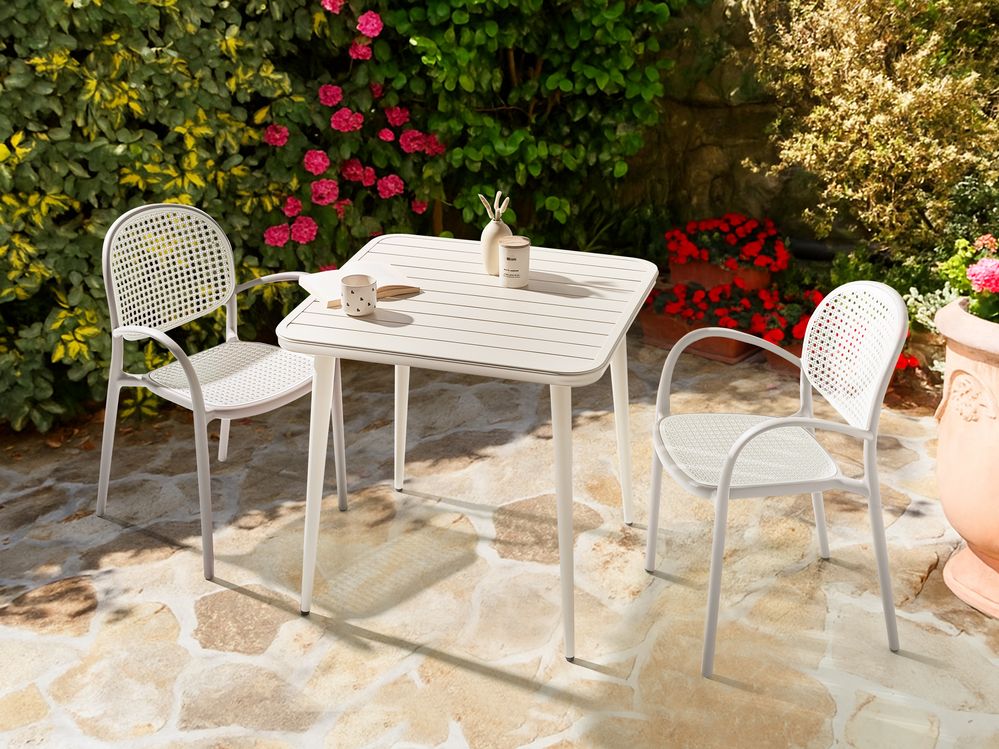 Gartentisch NATURNO 80 cm 80 cm Metall Hellbeige