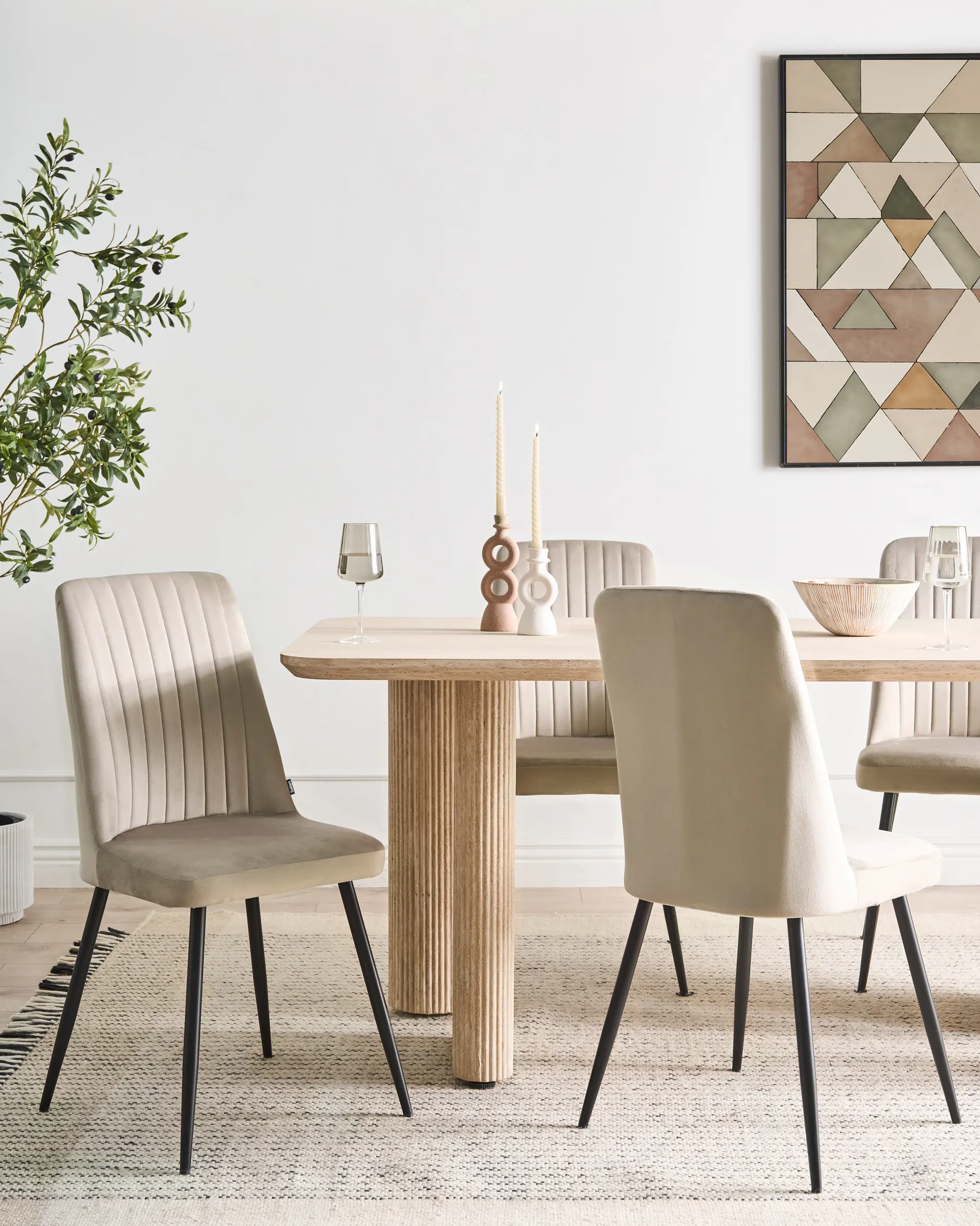 Set of 4 Dining Chairs KIRBY Velvet Beige_1048970