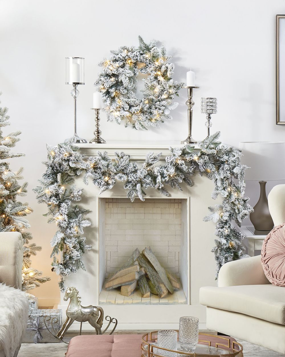 Snowy Christmas Garland LED SUNDO 270 cm White