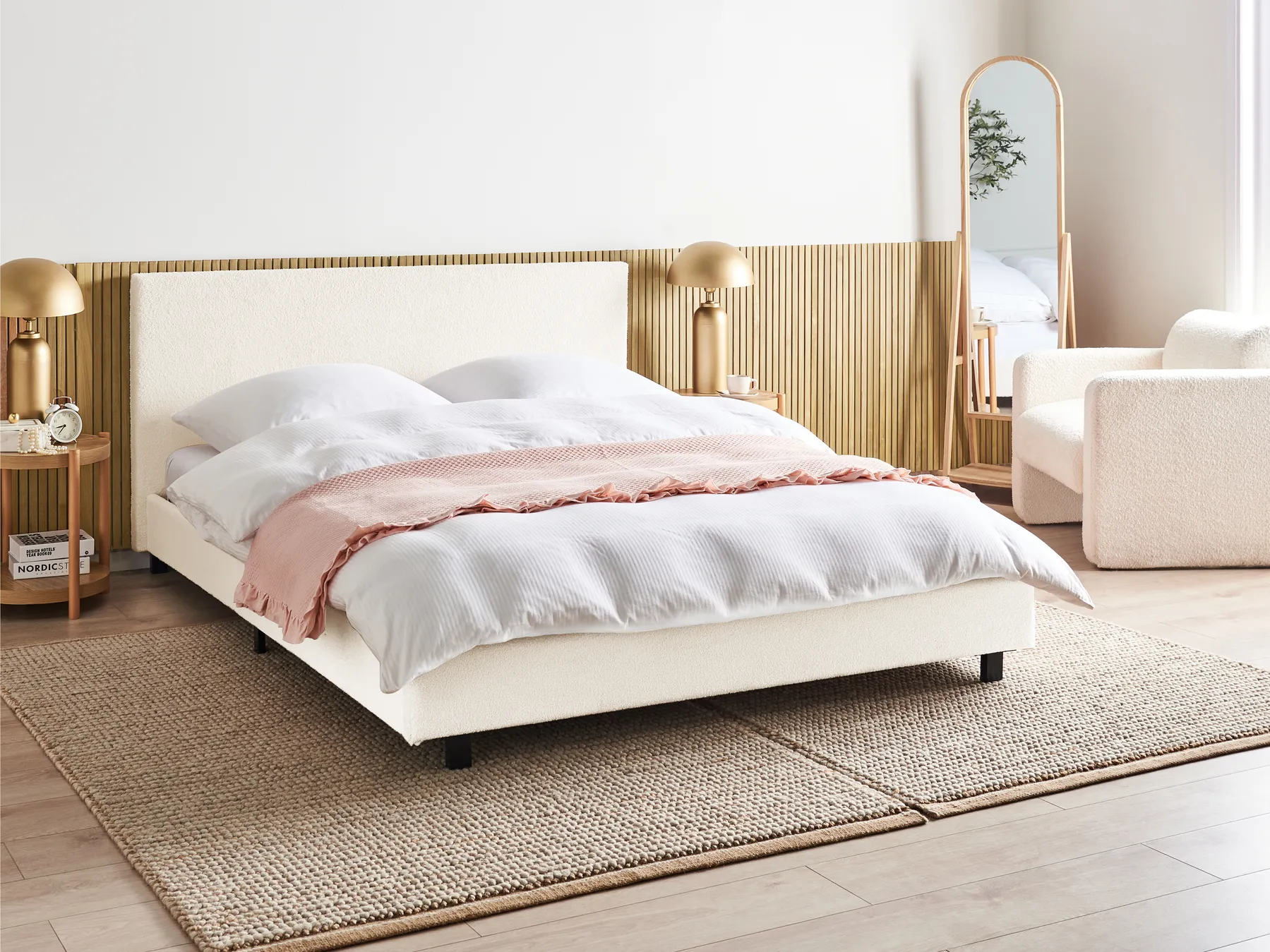 Bett mit Lattenrost Bouclé ALBI 160 x 200 cm Cremeweiß_981930