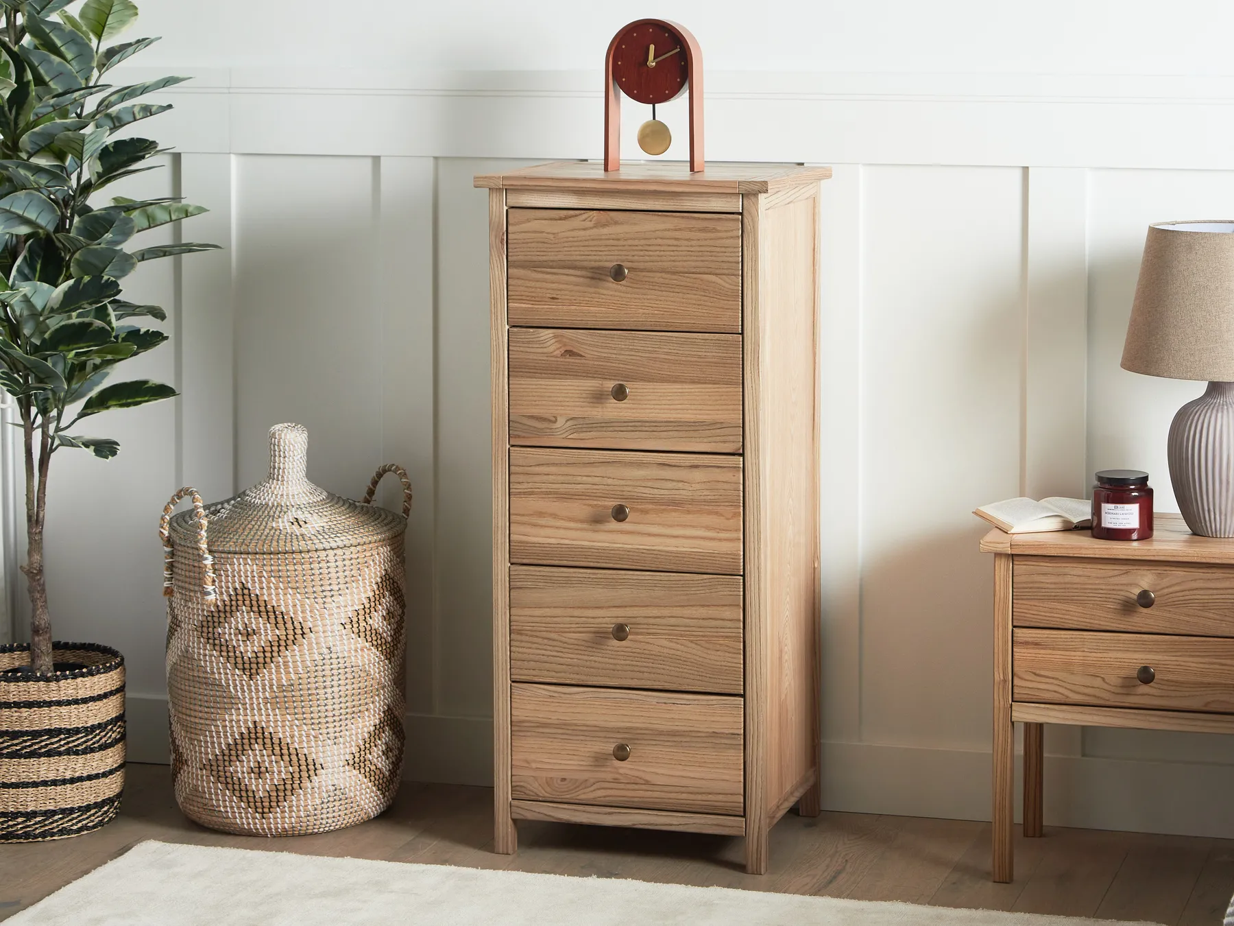Kommode mit 5 Schubladen SALTON Sassafrasholz Braun_941504