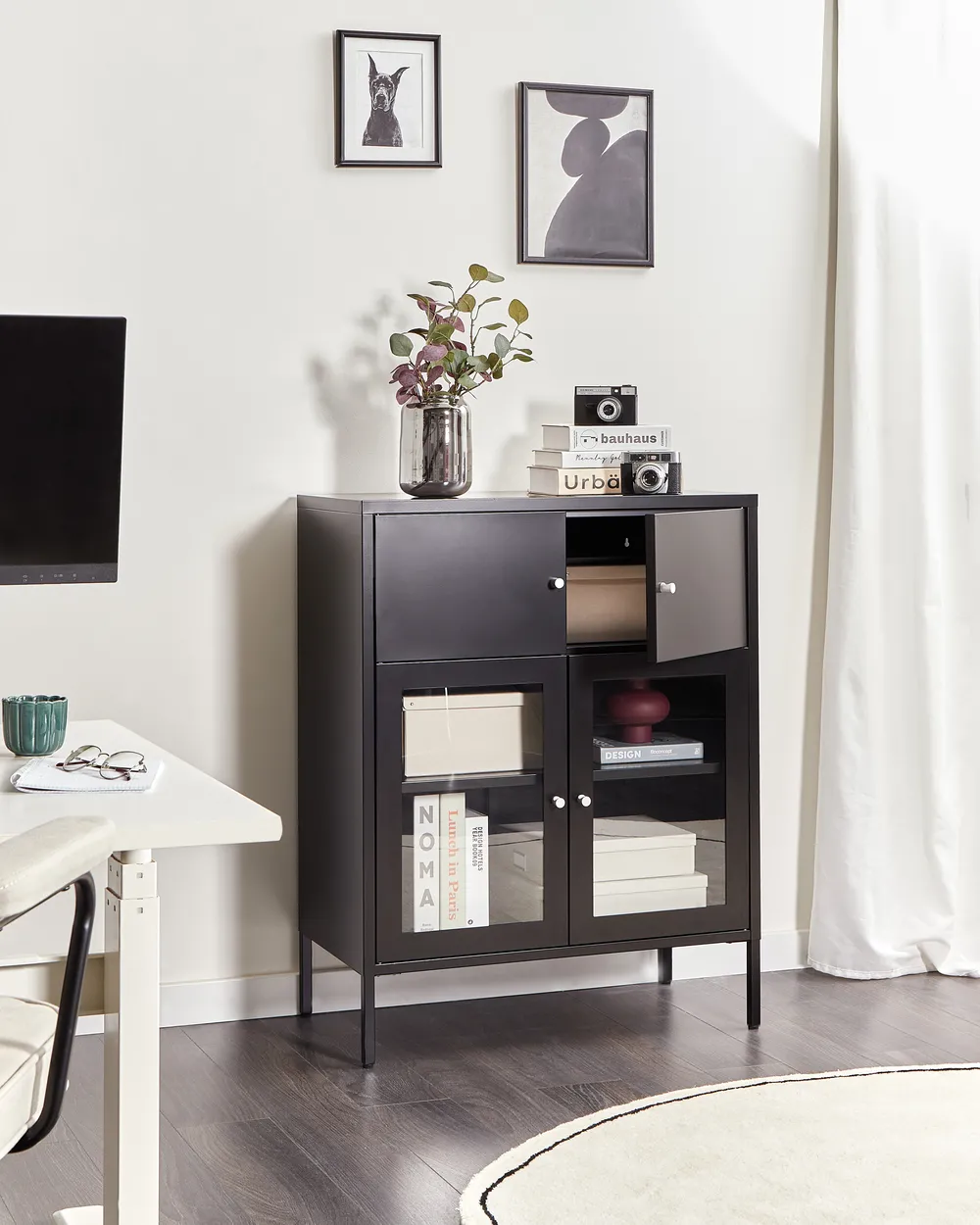 Sideboard mit Glastüren ESHOLT 80 cm Metall Schwarz