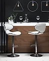 Set mit 2 Barstühlen CONWAY drehbar Kunstleder Weiß