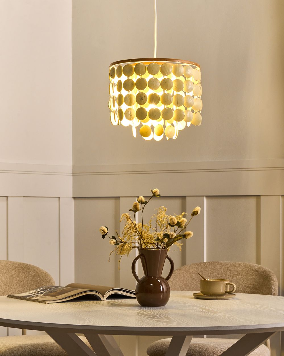 Chandelier PARANGI Coconut Shell Light Beige