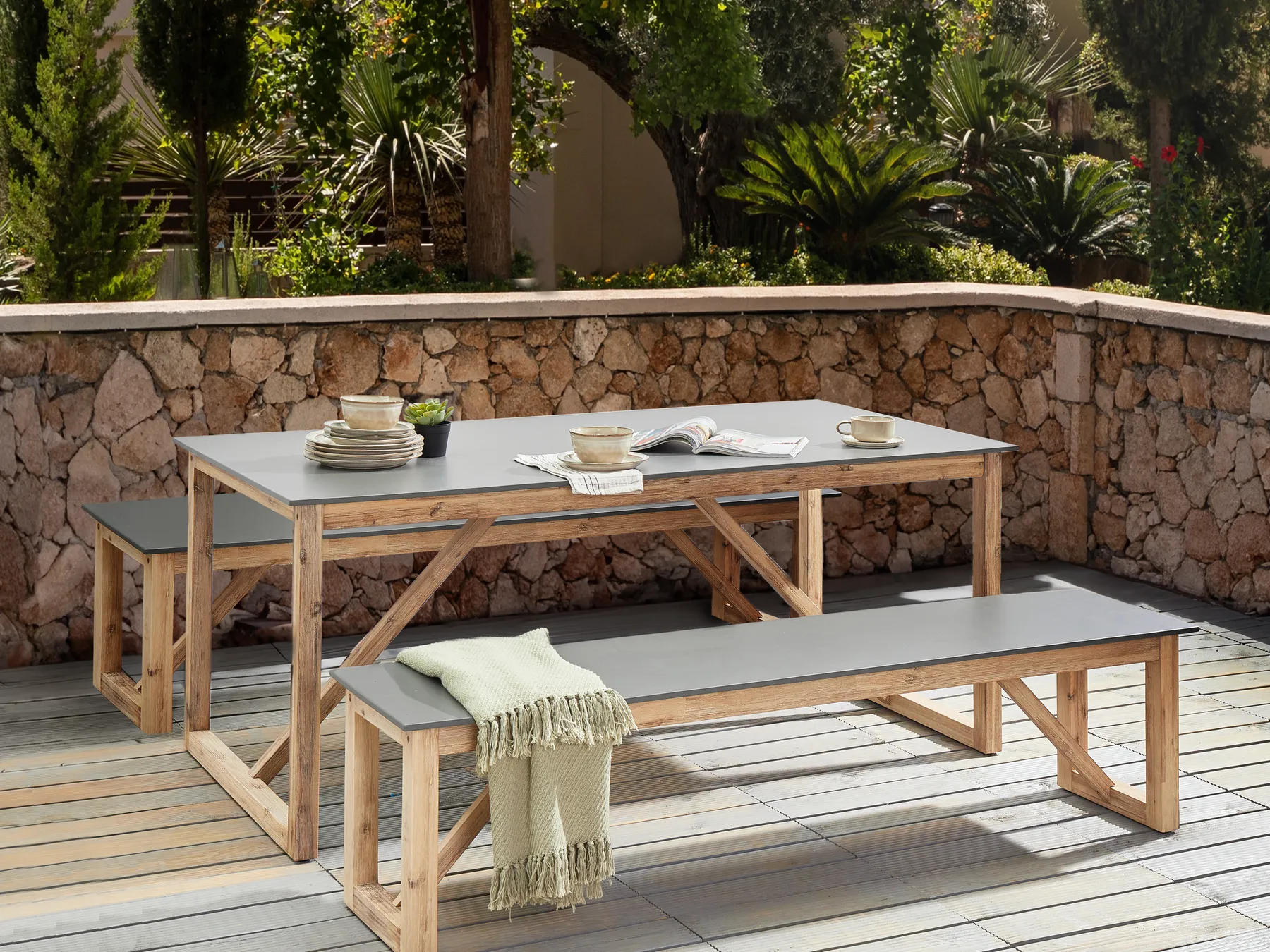 Gartenmöbel Set mit Bänken NOTTERI Beton Grau_986008