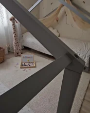 Dječji krevet Seoska kućica Borovo drvo ORLU 90 x 200 cm Sivi_1001403