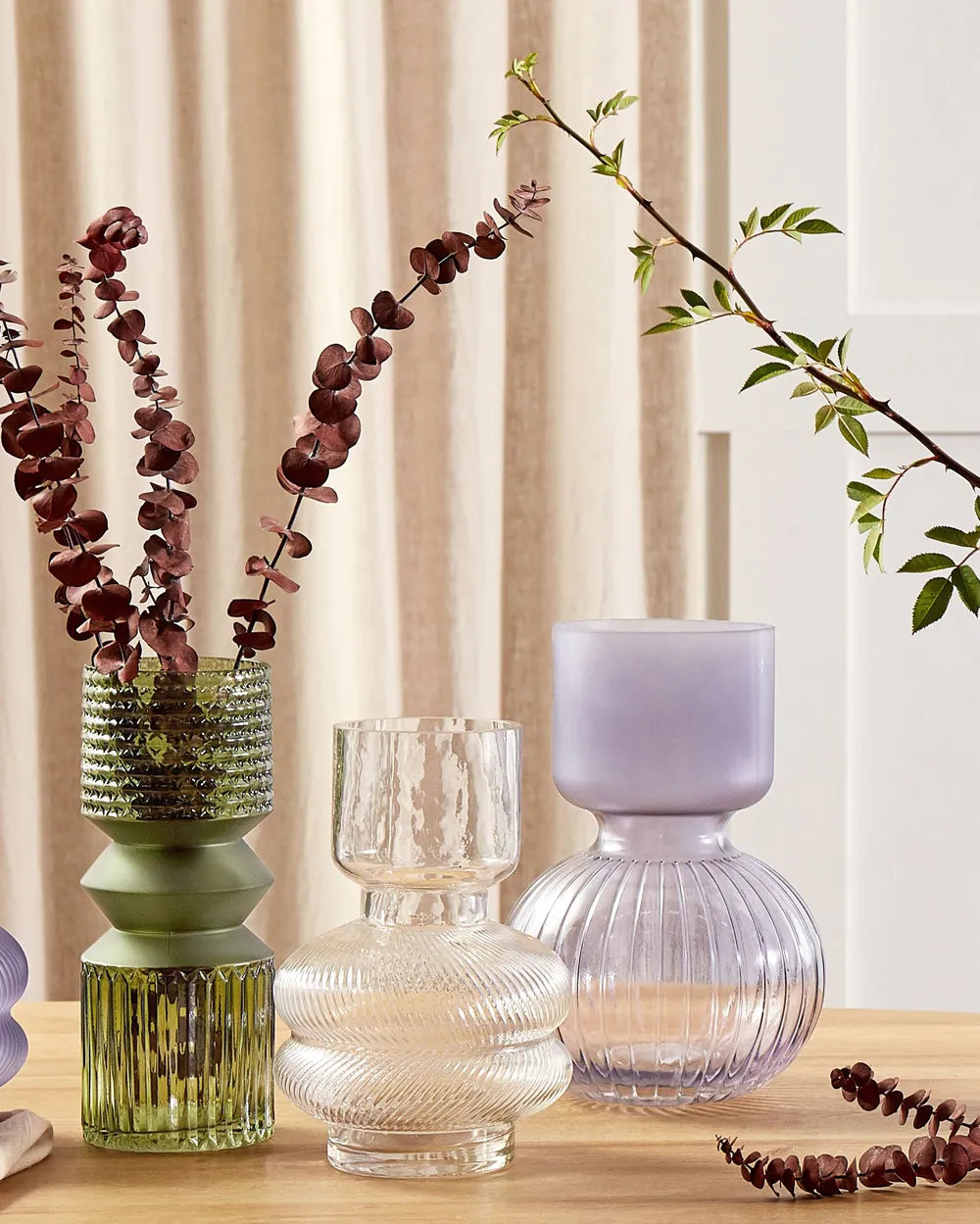 Blumenvase THETIDIO 26 cm Glas Violett
