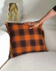 Dekokissen BARJA 45 x 45 cm Orange Kariertes Muster_1046029