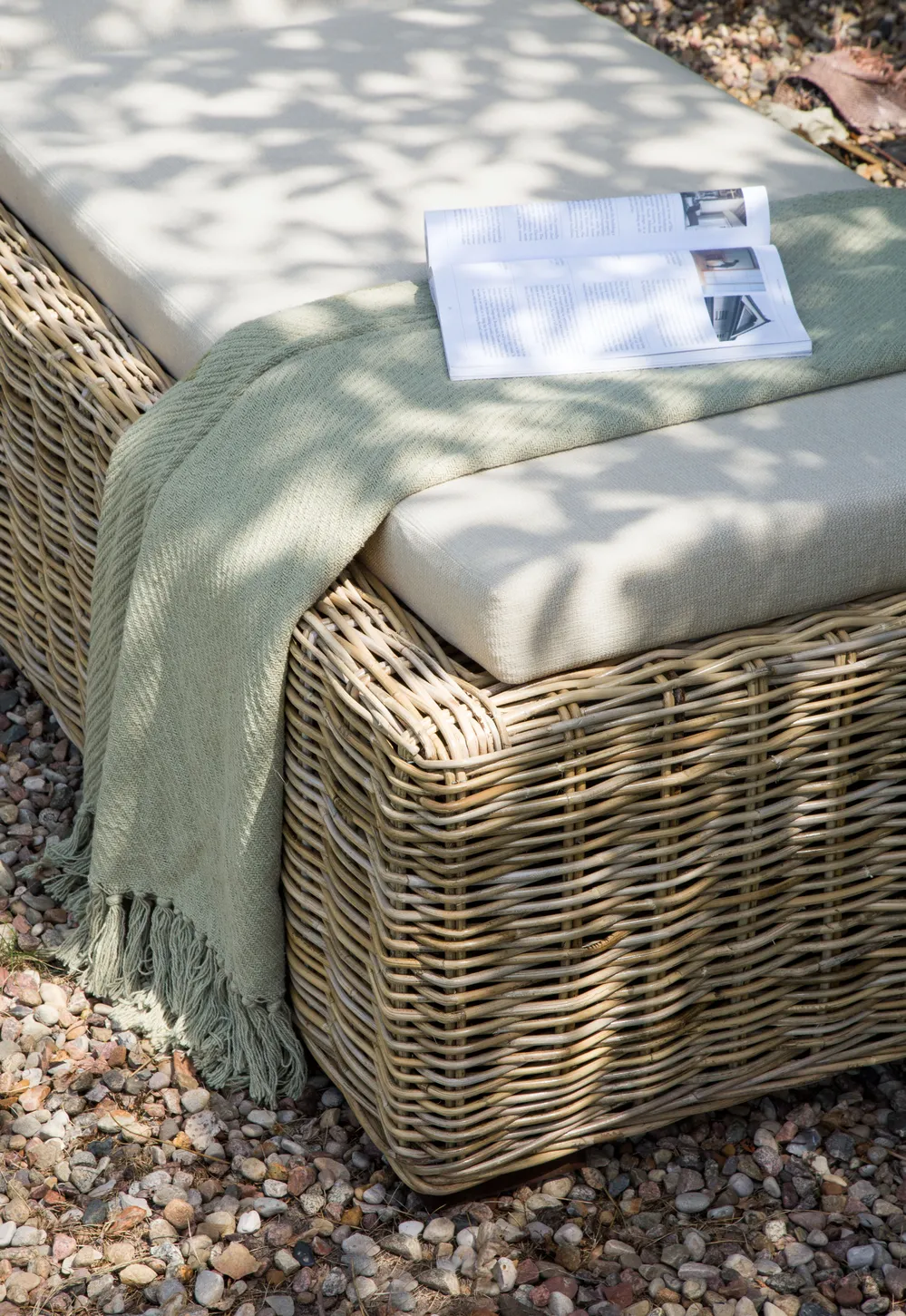 Sonnenliege mit Kissen PALESE mit Relaxfunktion Rattan Naturfarben_928114