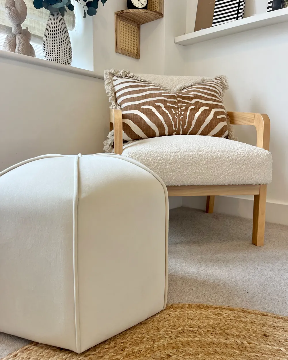 Pouffe WISHEK Velvet Light Beige_1024159
