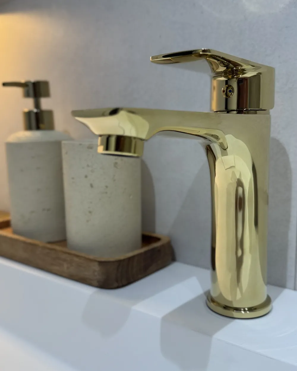 Basin Mixer Tap BERLOI Brass Gold_1006096