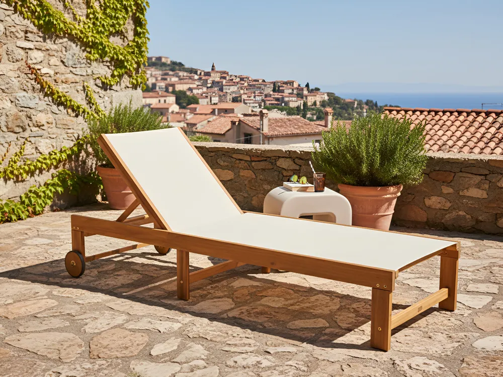 Sonnenliege PEDESINA mit Relaxfunktion Akazienholz Beige
