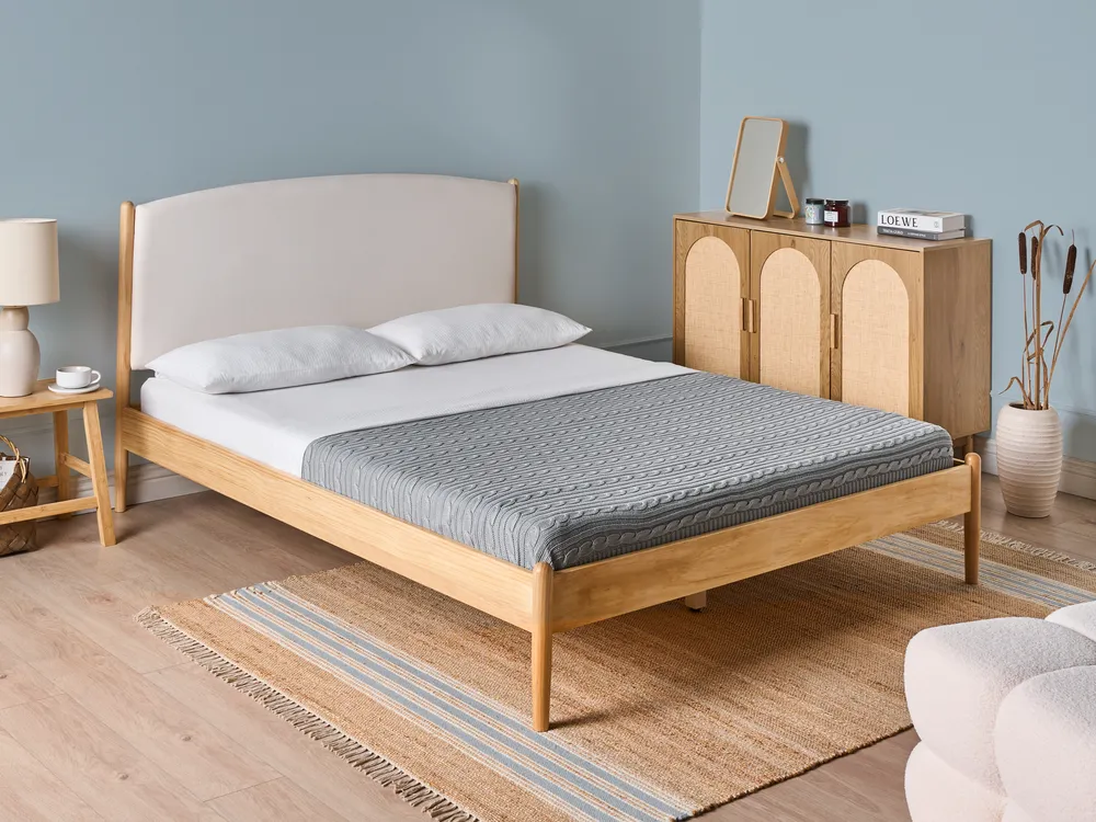 Bett mit Lattenrost Kiefernholz CLAIRAC 160 x 200 cm Hellbraun