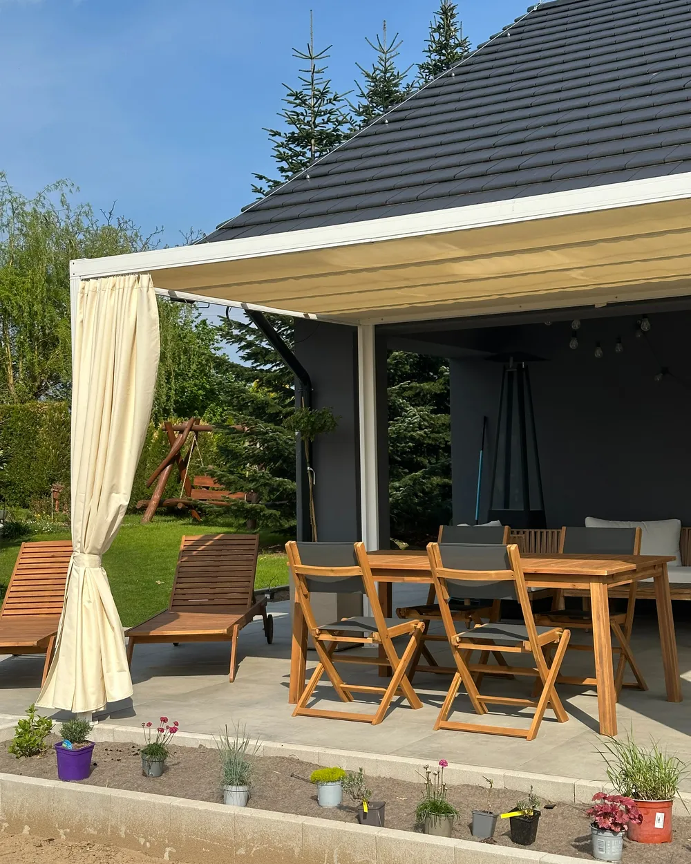 Gartenmöbel Set mit Liegestühlen 8-Sitzer CESANA Akazienholz Hellbraun_983159