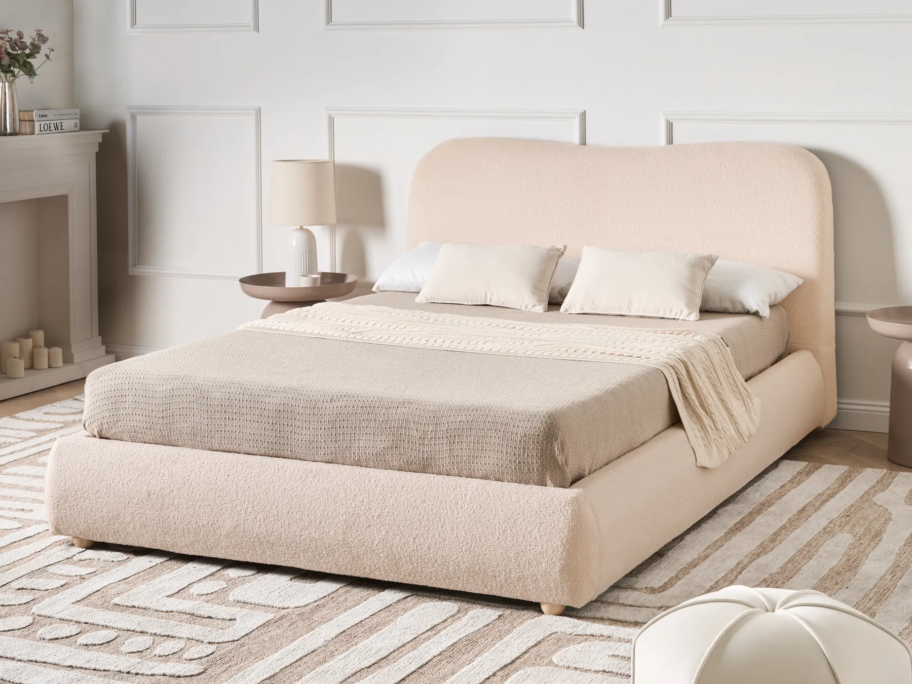 Bett mit Stauraum BLAGNAC Bouclé Hellbeige 140 x 200 cm_1009289
