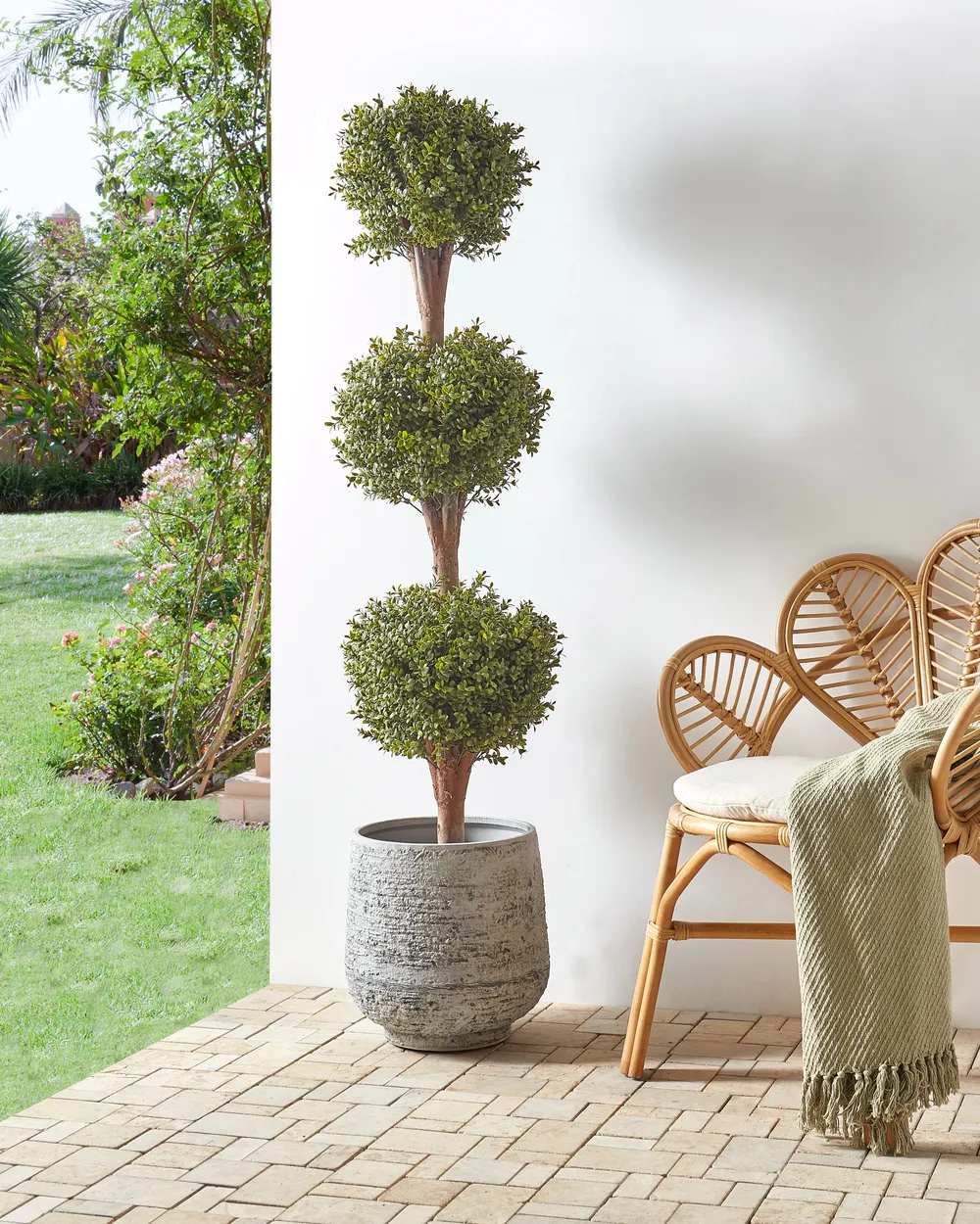 Artificial Plant BUXUS BALL TREE 120 cm Green - Beliani.dk