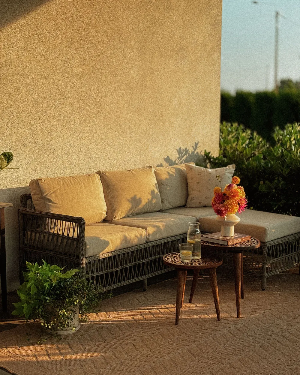 Garden Sofa with Ottoman 3 Seater OFENA PE Rattan Grey_1125754