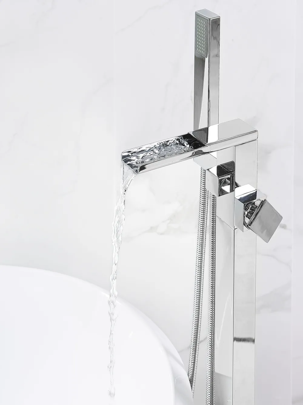 Freestanding Bathtub Faucet BOYOMA Silver_786717